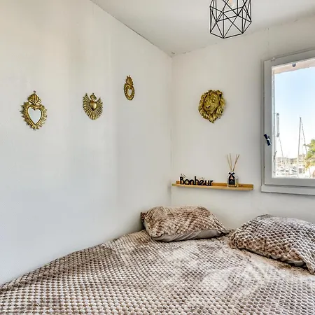 아파트 Cosy Au Bord Du Port A Proximite De Commerce *