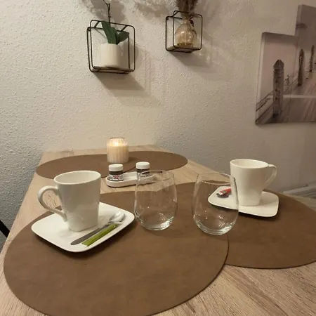 Cosy Au Bord Du Port A Proximite De Commerce